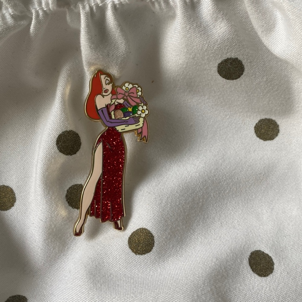 Limited edition 2010 Jessica rabbit trading pin
